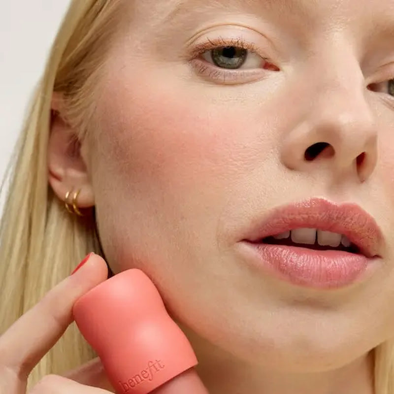 Benefit Cosmetics Play Daze Airy Liquid Blush